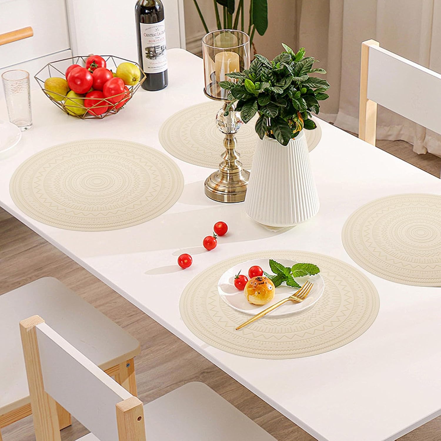15 inch Round Plastic Placemats Set of 8 Vinyl Faux Leather Waterproof PVC Place Mats Heat Resistant Wipeable Washable Non-Slip Table Mats for Indoor Outdoor(8,Beige)