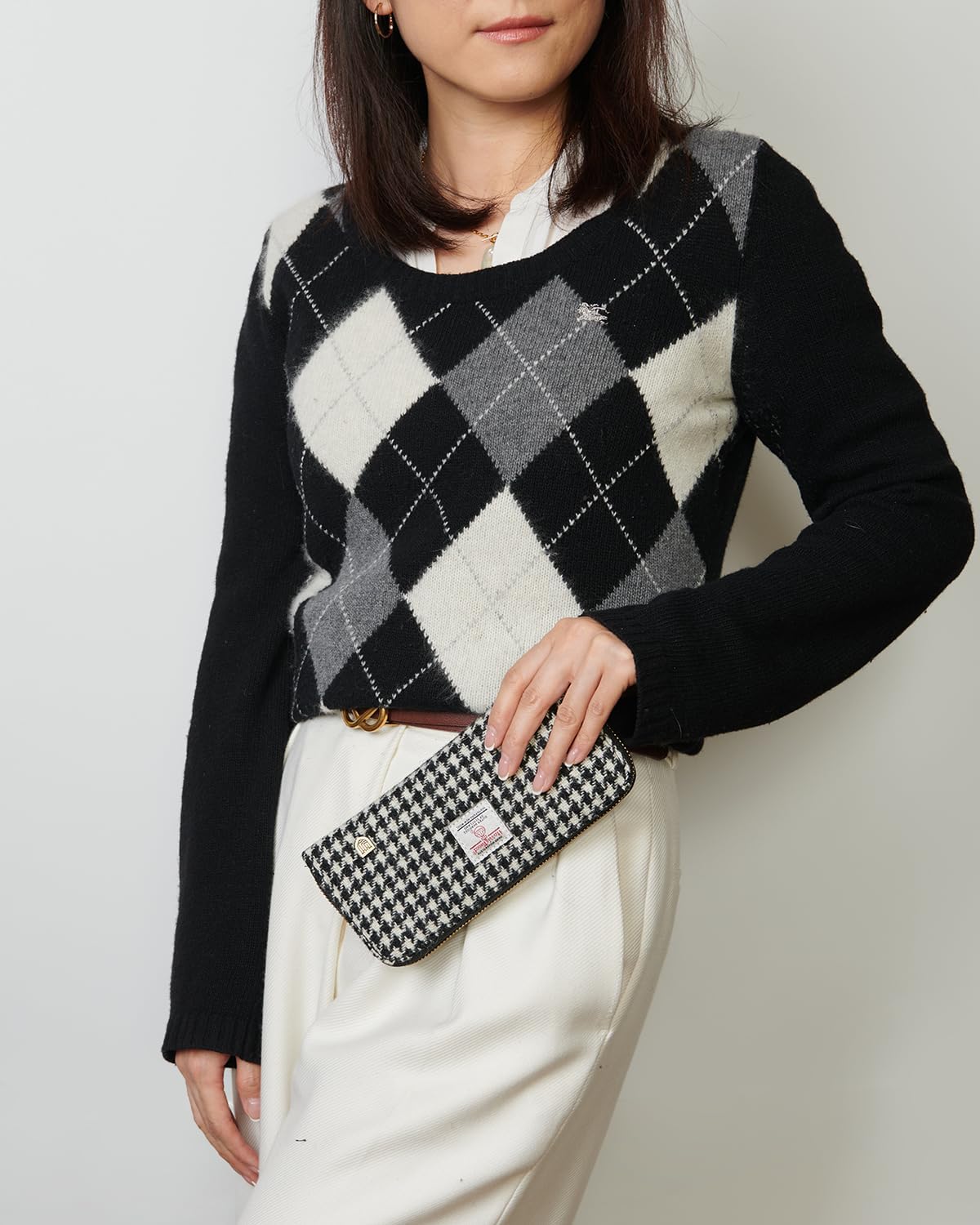 Islander HarrisTweed & PU Leather women’s long zip purse, Black and White, Carry Cash & card, Scottish Style