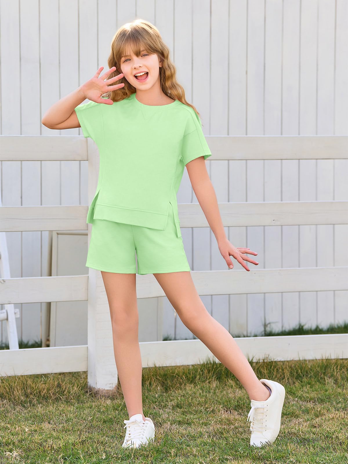Haloumoning Tenues d'été 2 pièces pour filles avec t-shirts à manches courtes et short à taille élastique