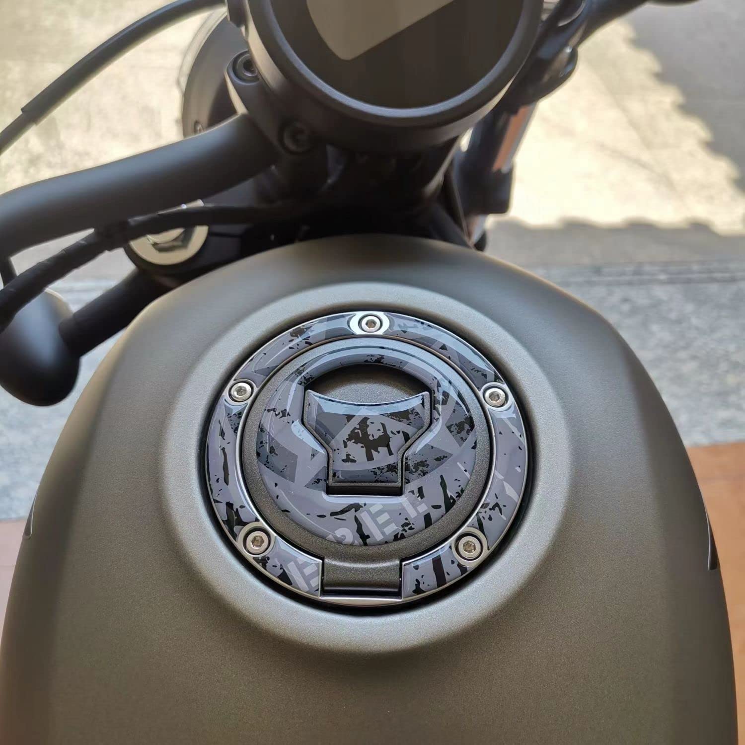 レブル250　タンク　パールスモーキーグレー　タンクパッド付き レブル250 タンク パールスモーキーグレー タンクパッド付き