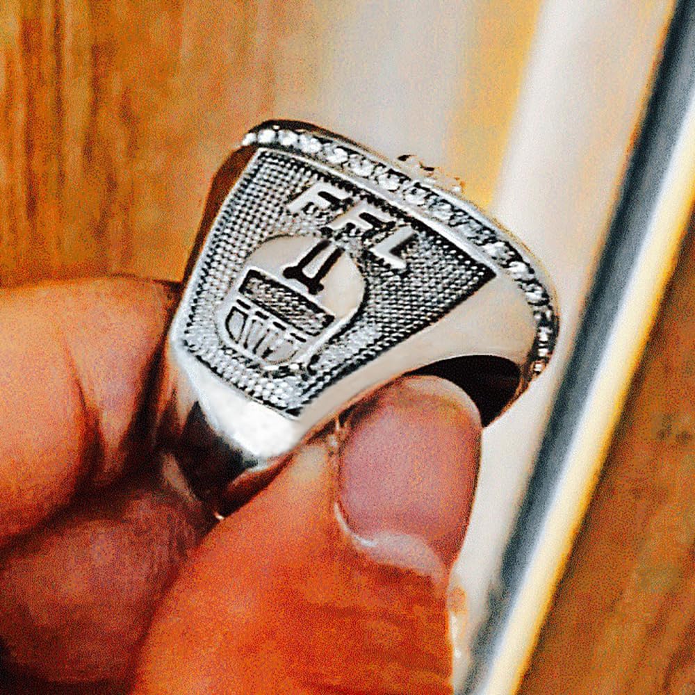 Anillo de campeonato de fútbol de fantasía 2025 con caja