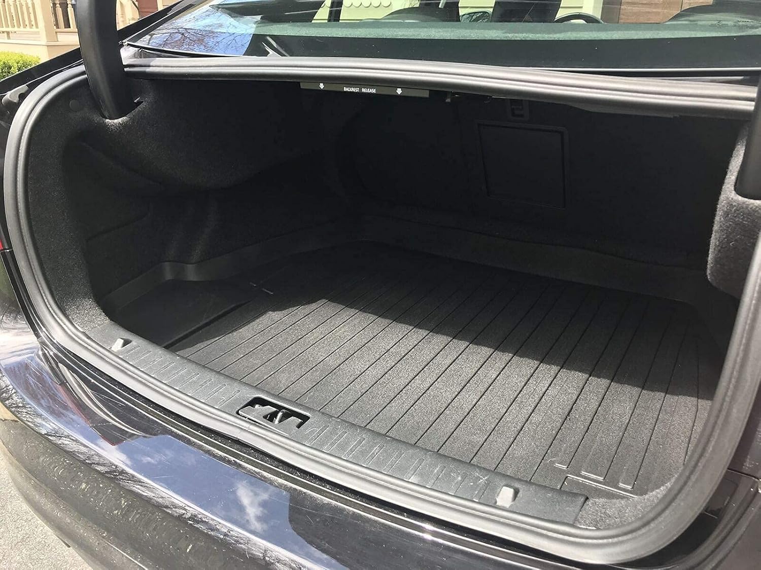 Cargo Liner - Trunk Mat for Volvo S60 2011-2018 S 60 Cross Country – Weather-Resistant Trunk Mats for Cars with Raised Lip – Non-Slip Car Trunk Mat Rubber – Laser Pre-Cut Design