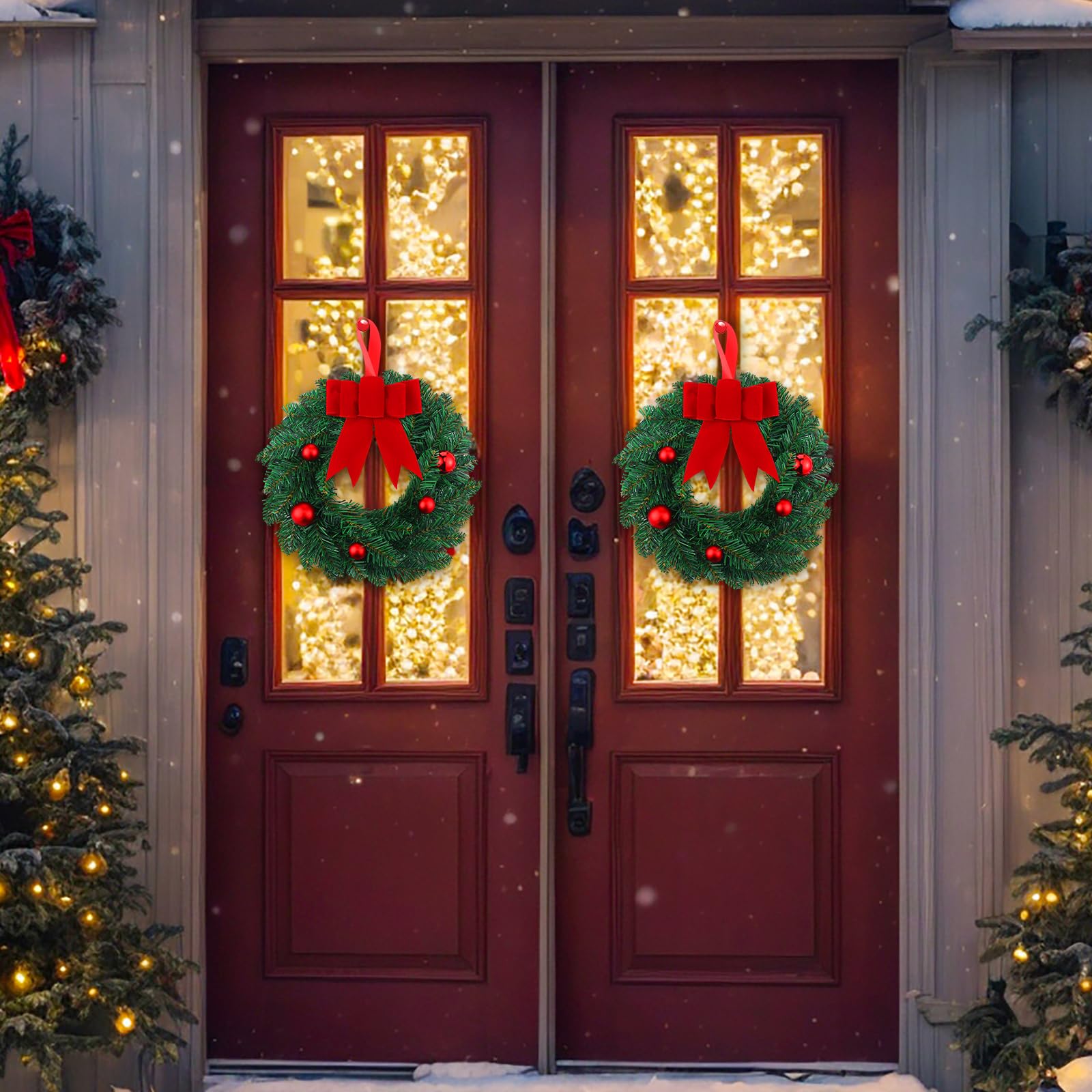 VioraWhite Lot de 4 couronnes de Noël artificielles pré-éclairées avec lumières - Fonctionnement à piles - 25,4 cm - Avec boules et nœud en ruban pour armoire de cuisine, fenêtre, vacances, extérieur