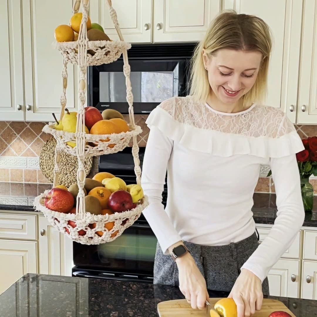 Cesto di frutta da appendere a un livello, in macramè, per cucina