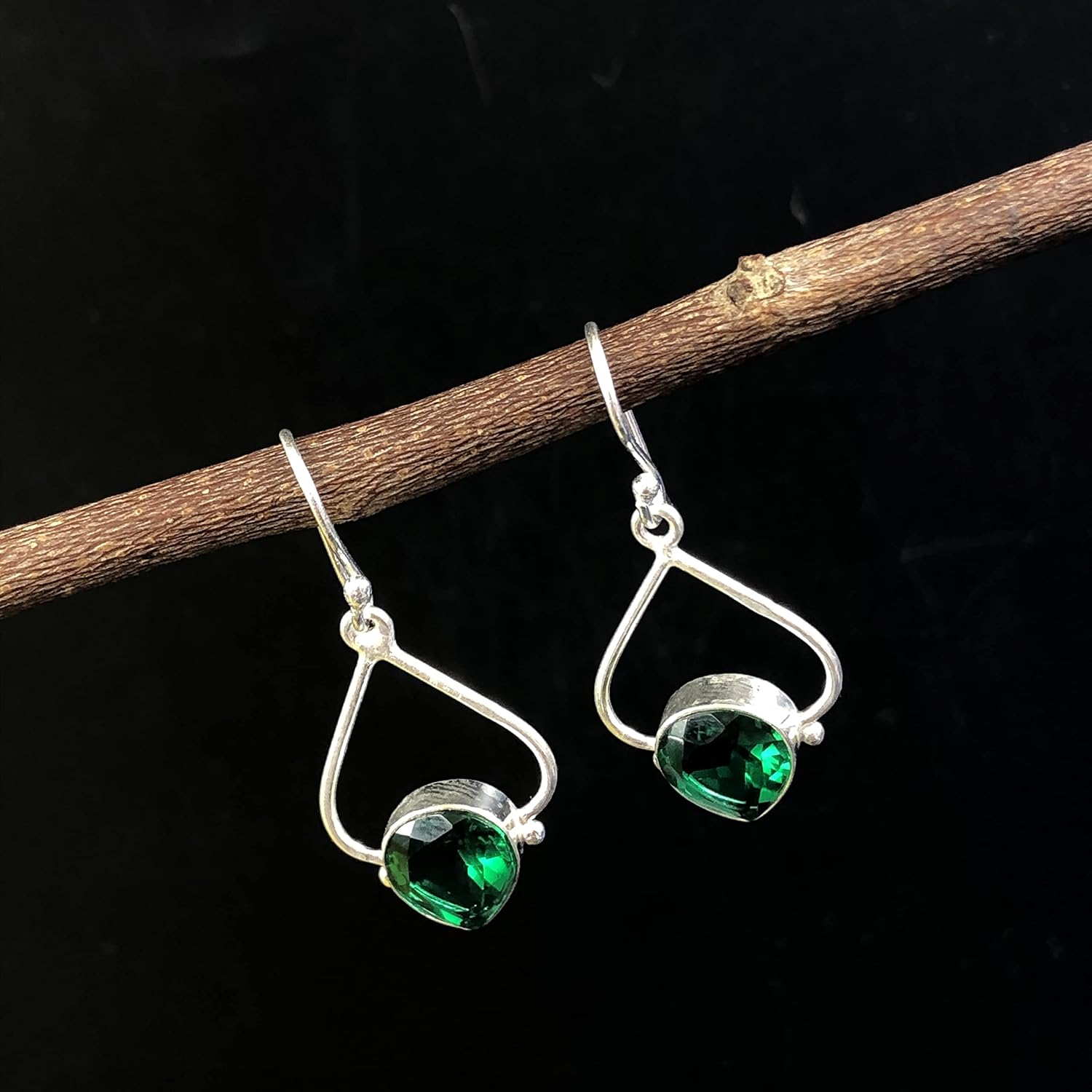 GREEN EMERALD Gemstone 925 Sterling Silver Jewelry Earring ,Stylish Earring For Her, Fine Silver Jewelry, Silver Jewelry ,Gemstone Earring , Drop & Dangle Earrings, Designer Earring