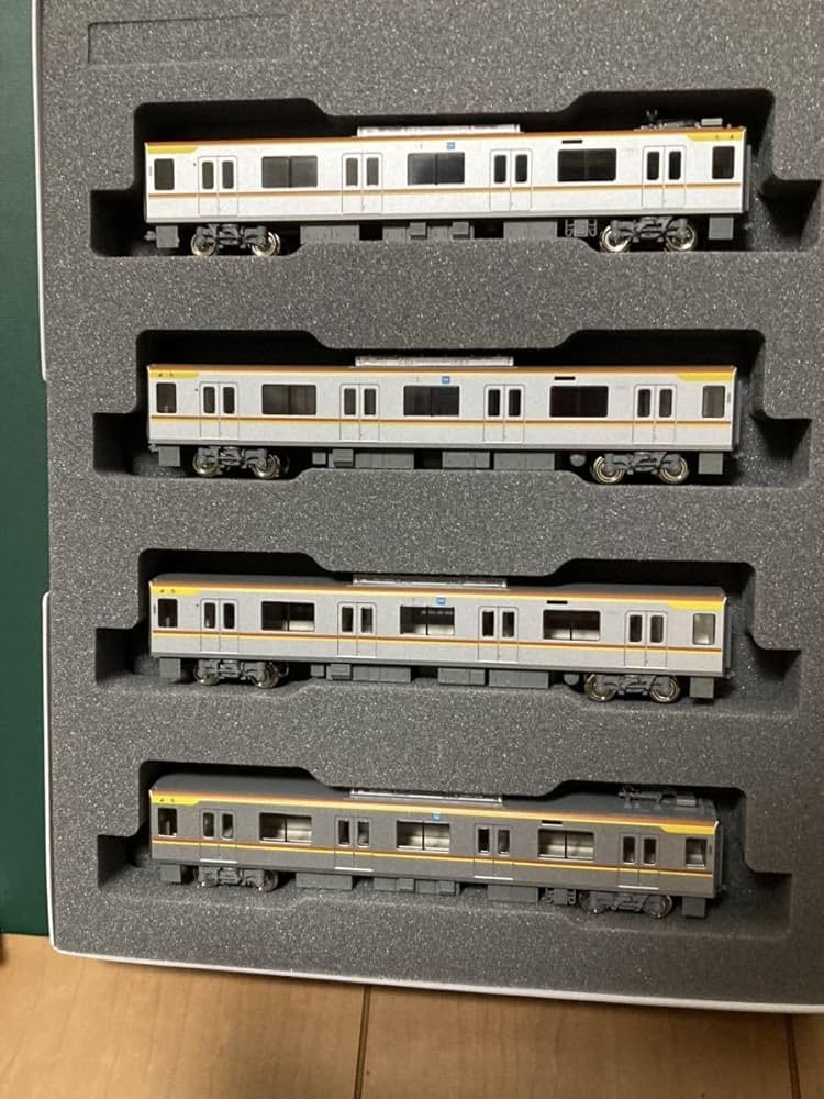 KATO 10-1758 1759 東京メトロ有楽町線・副都心線 17000系 KATO 10-1758/10-1759 東京メトロ有楽町線・副都心線 17000系 6