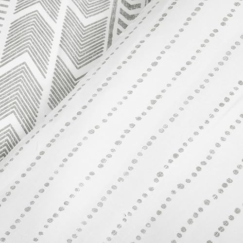 Miniatura 4 de Lush Decor Hygge Geo - Juego de edredón reversible de algodón de 3 piezas, tamaño matrimonialqueen, gris y blanco