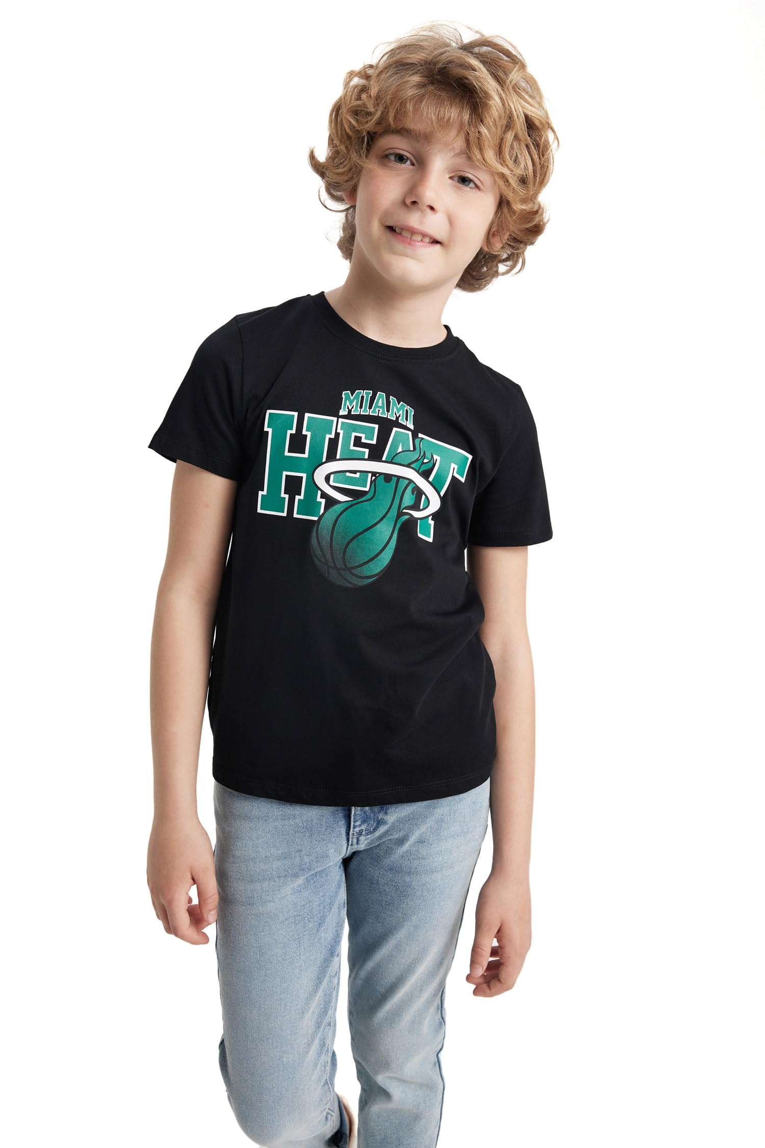 Erkek Çocuk Erkek Çocuk DeFactoFit NBA Miami Heat Regular Fit Bisiklet Yaka Kısa Kollu Tişört