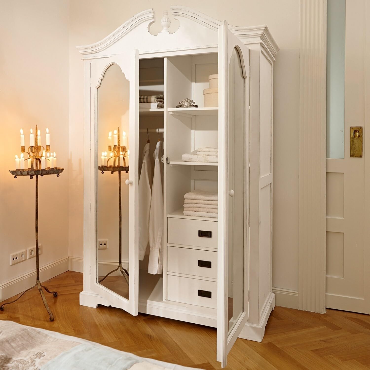 Loberon Somerset Armoire - Bois de manguier - Finition vieillie, Blanc Vieilli