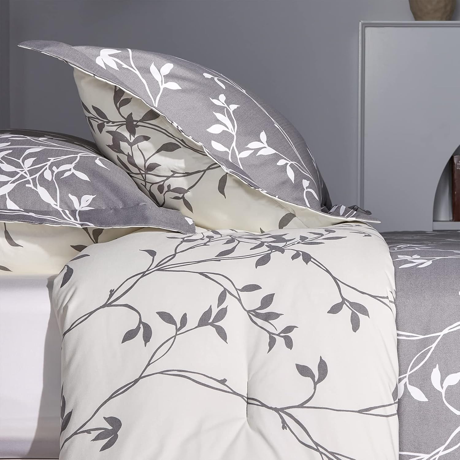 CozyLux 2-Pieces Reversible Comforter Set Twin Size Grey and White with Tree Branch Pattern Printed Lightweight Soft Down Alternative Duvet Insert - Fluffy Microfiber Bedding Set for All Season