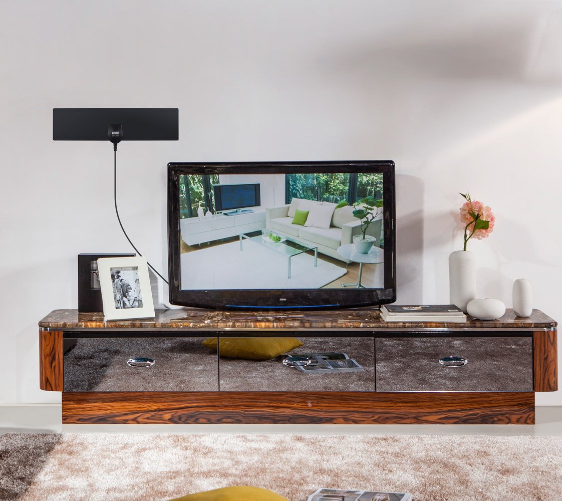 Image secondaire de August DTA420 – Antenne TV Intérieur Puissante TNT HD – Haut Gain Extra Plate Discrète Attache Fenêtre Vitre Mural Autocollante