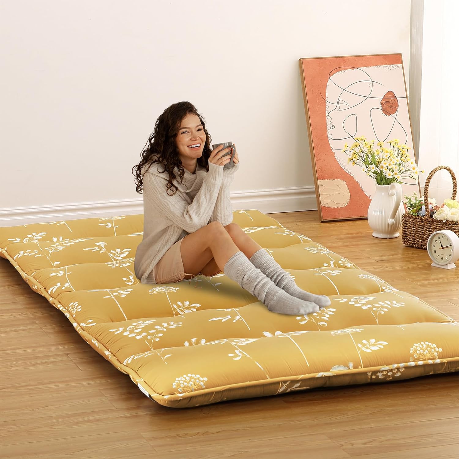 Japanese Floor Mattress, Foldable Thick Futon Mattress, Roll Up Tatami Mat, Portable Camping Sleeping Mat, Floor Lounger Bed for Guest Room, Dormitory, Twin Size, Lemon Yellow Floral