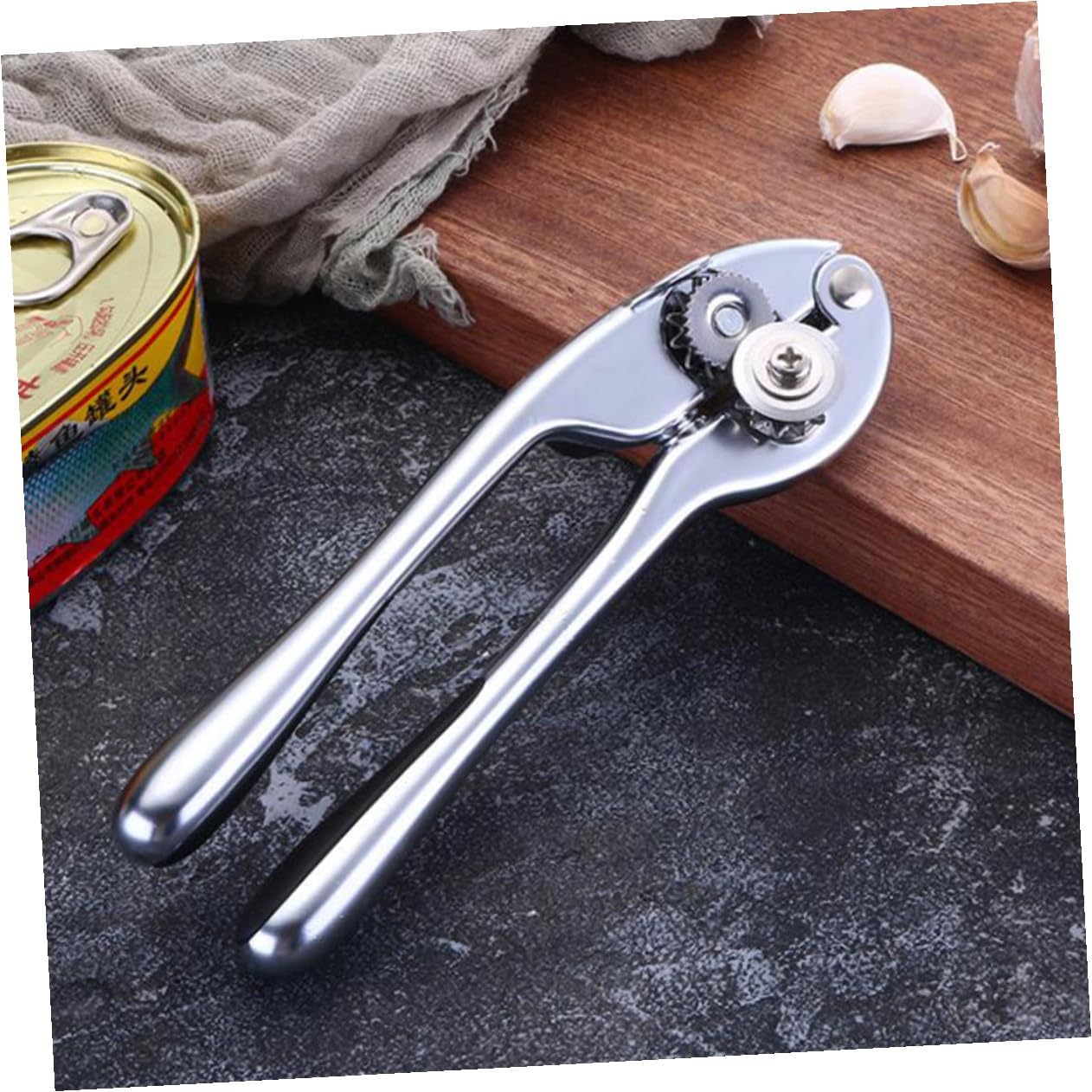 Multifunctional Can Opener with Sharp Blade and Lid Remover Practical Kitchen Gadget for Easy Bottle and Can Opening Corrosion-resistant Tool for Home Restaurant and Party Use