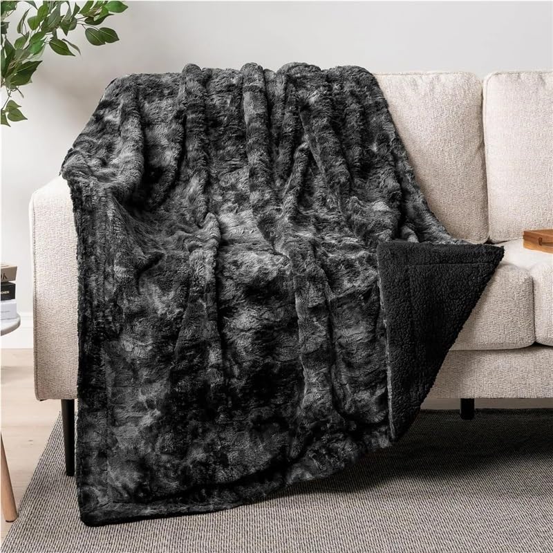 Couverture polaire plaid flanelle doux, une idée cadeau réconfortante pour l'hiver