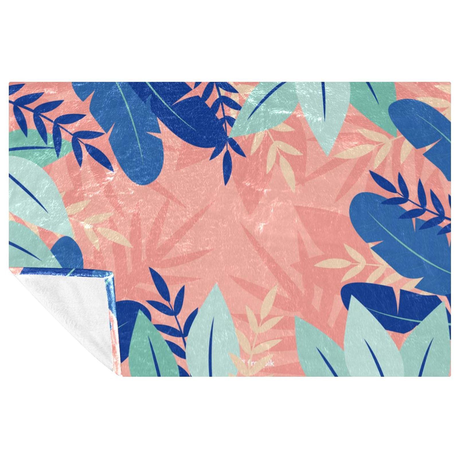 Couverture douce florale pour des instants chaleureux sur votre lit ou canapé