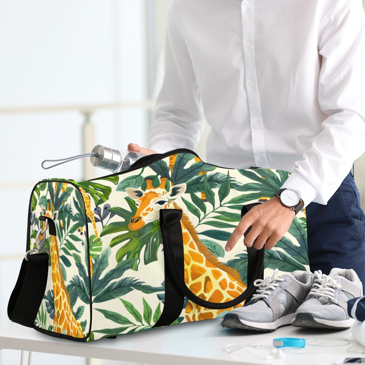 Watercolour Giraffe Leaf Travel Duffel Bag for Women Men Large Capacity Overnight Weekender Bags for Lightweight Waterproof Sport Gym Bag for Workout Yoga Swim