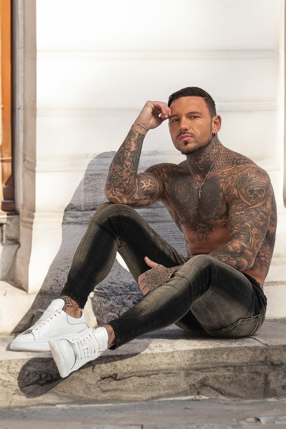 GINGTTO Men's Ripped Jeans Stretch Skinny Denim Pants for Men Tapered Leg