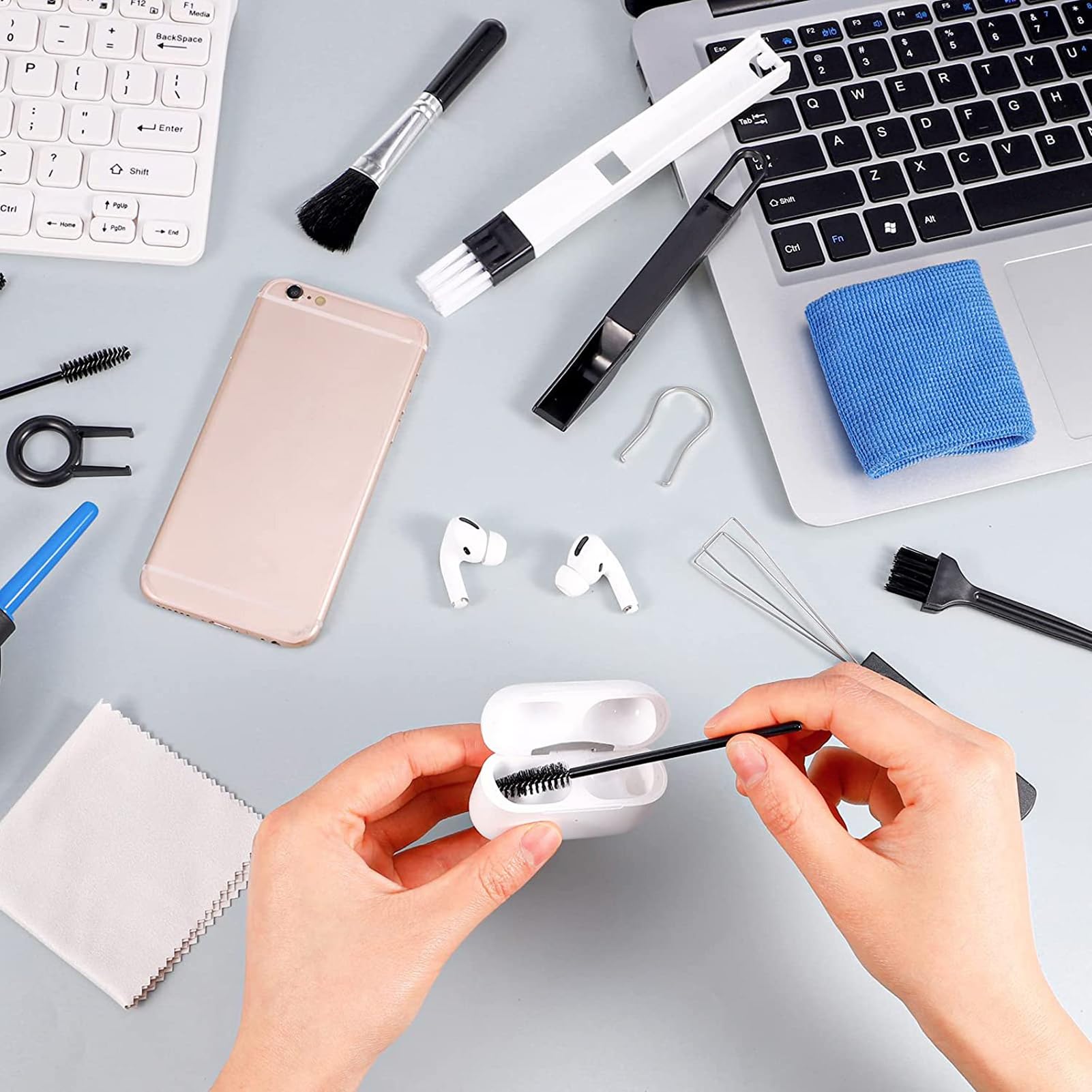 Limpieza teléfonos móviles, 5 Unidades, Limpieza Auriculares multifunción, Kit Limpieza teléfono Compatible con Dispositivos electrónicos para Auriculares cámara y Ordenador portátil