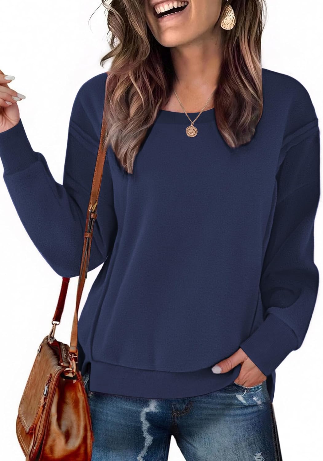 Zeagoo Women's Casual Sweatshirts Crewneck Long Sleeve Fuzzy Fleece Jackets Side Slit Midweight Pullover Fall Fashion 2025 - Image 2