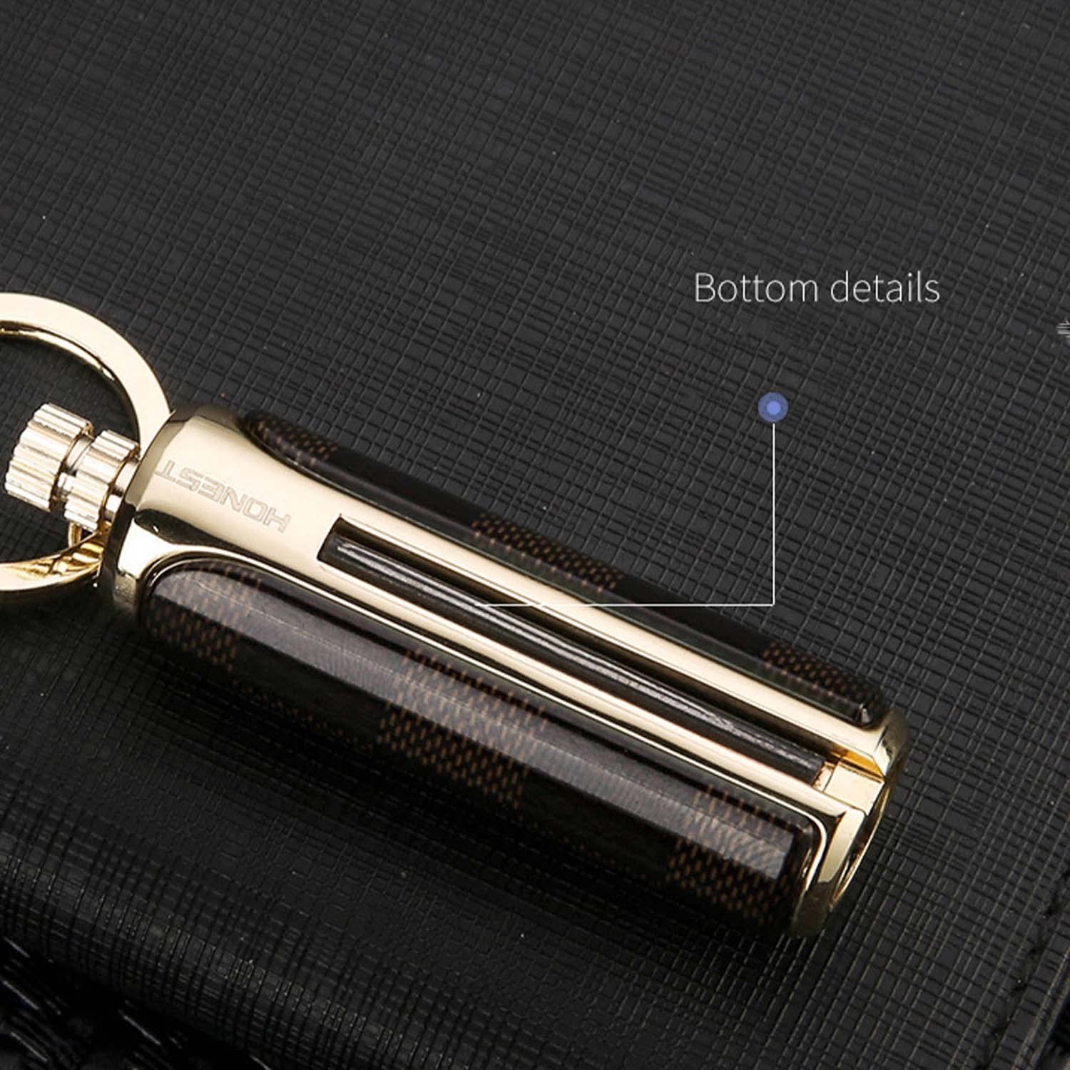 4PCS Metal Match Briquet Portable Keychain Kérosène Briquet Rechargeable pour Extérieur Camping Randonnée, Idées Cadeaux Homme