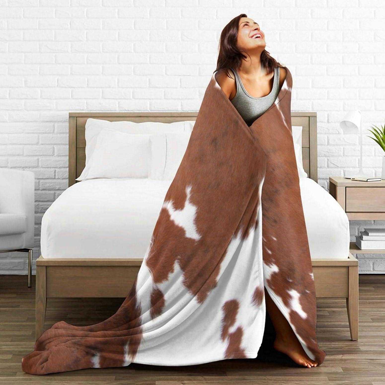 HGOD DESIGNS Couverture polaire en flanelle légère avec motif imprimé peau de vache pour lit, canapé, voyage, cadeau d'anniversaire pour adolescents, 130 x 150 cm