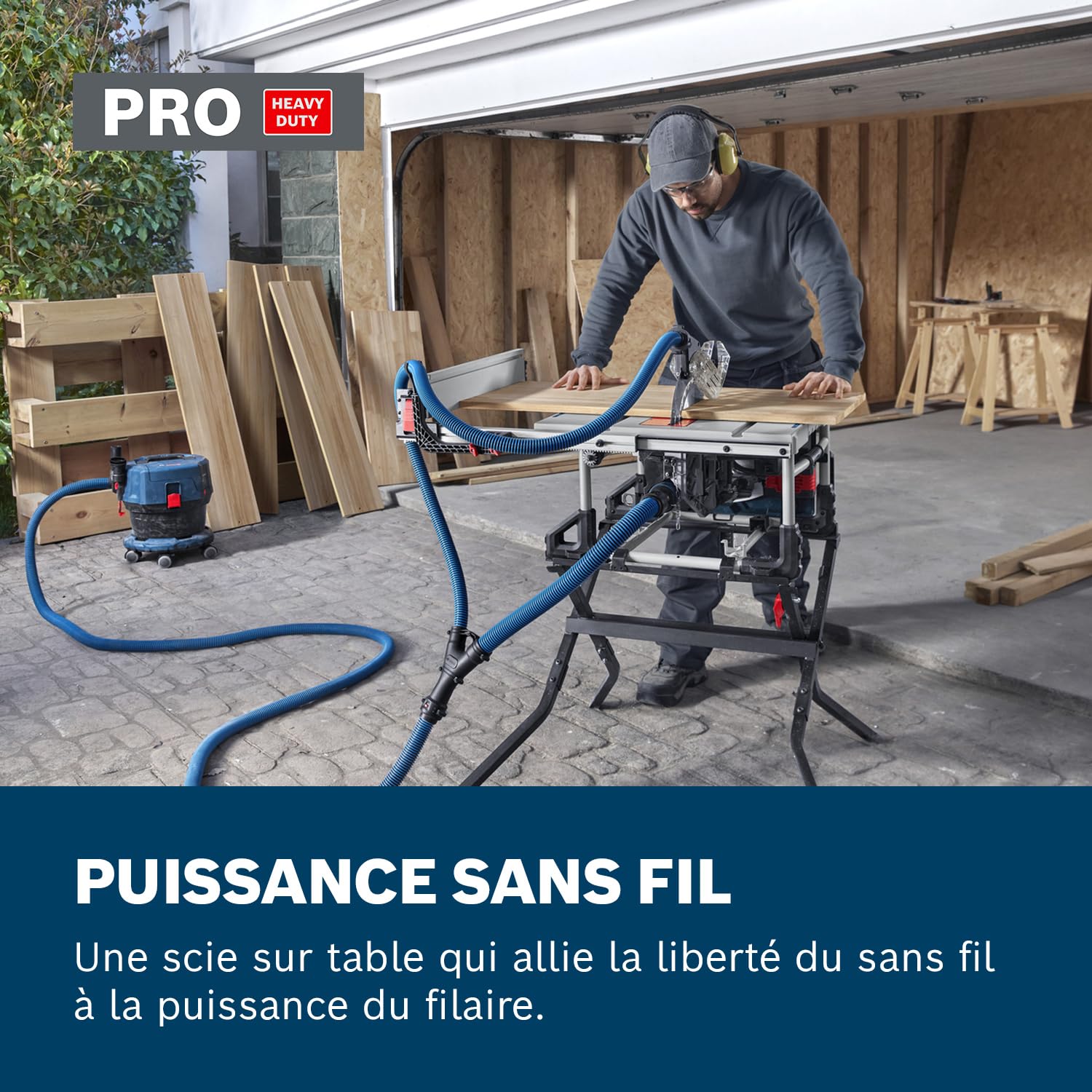 Bosch Professional 18V System scie sur table sans-fil GTS 18V-70 (avec lame Optiline Wood, poussoir, housse, rail profilé, 2x adaptateurs, 2x clé, 2x butée)