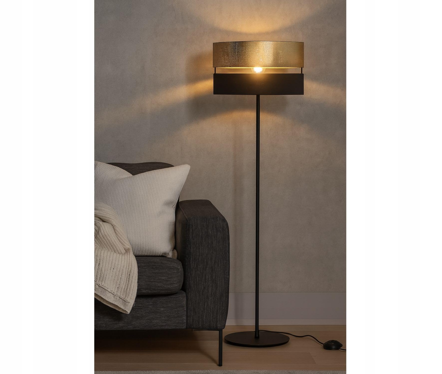 Licht-Erlebnisse Stehlampe Metall Schwarz Gold Büro Arbeitszimmer Schlafzimmer E27 Modern elegant gemütlich edel H:150 cm Stehleuchte Wohnzimmer