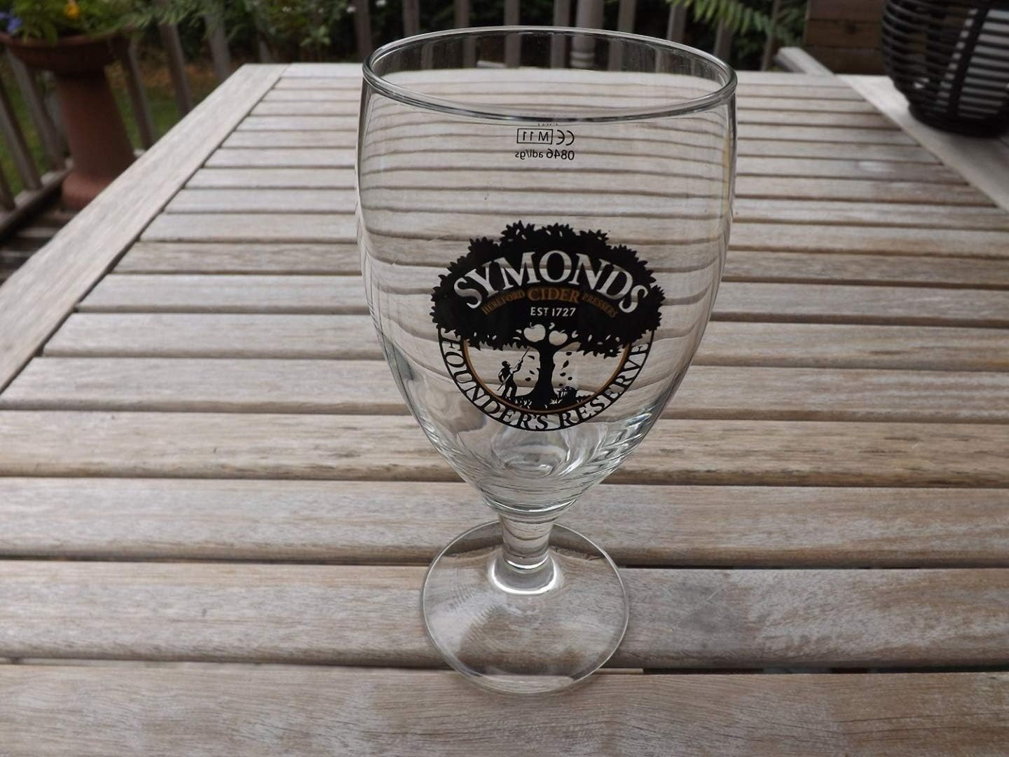 SYMONDS CIDER PINT GLASS Amazon.co.uk Home & Kitchen