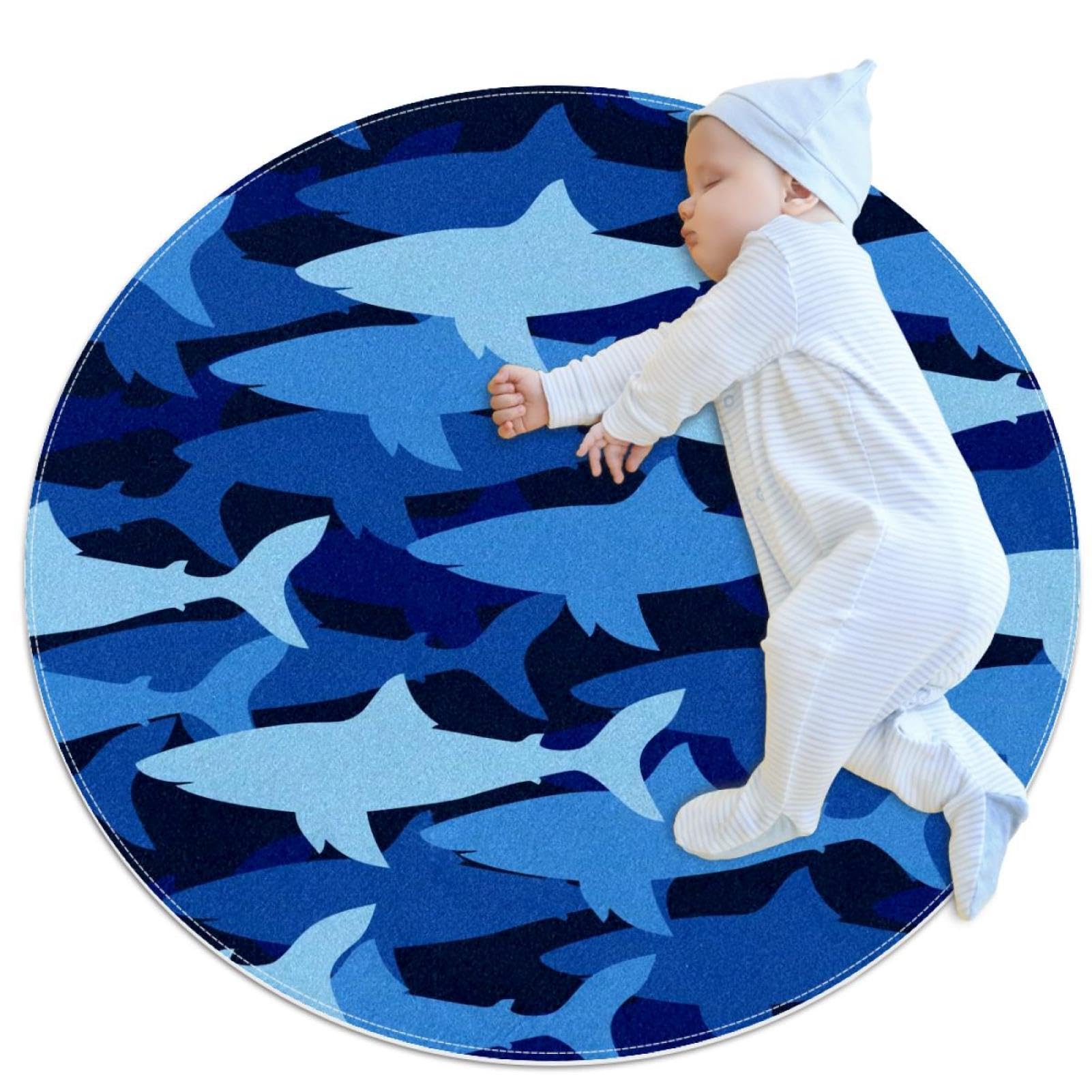 Tapis antidérapant requin bleu et camomille pour sécuriser le salon