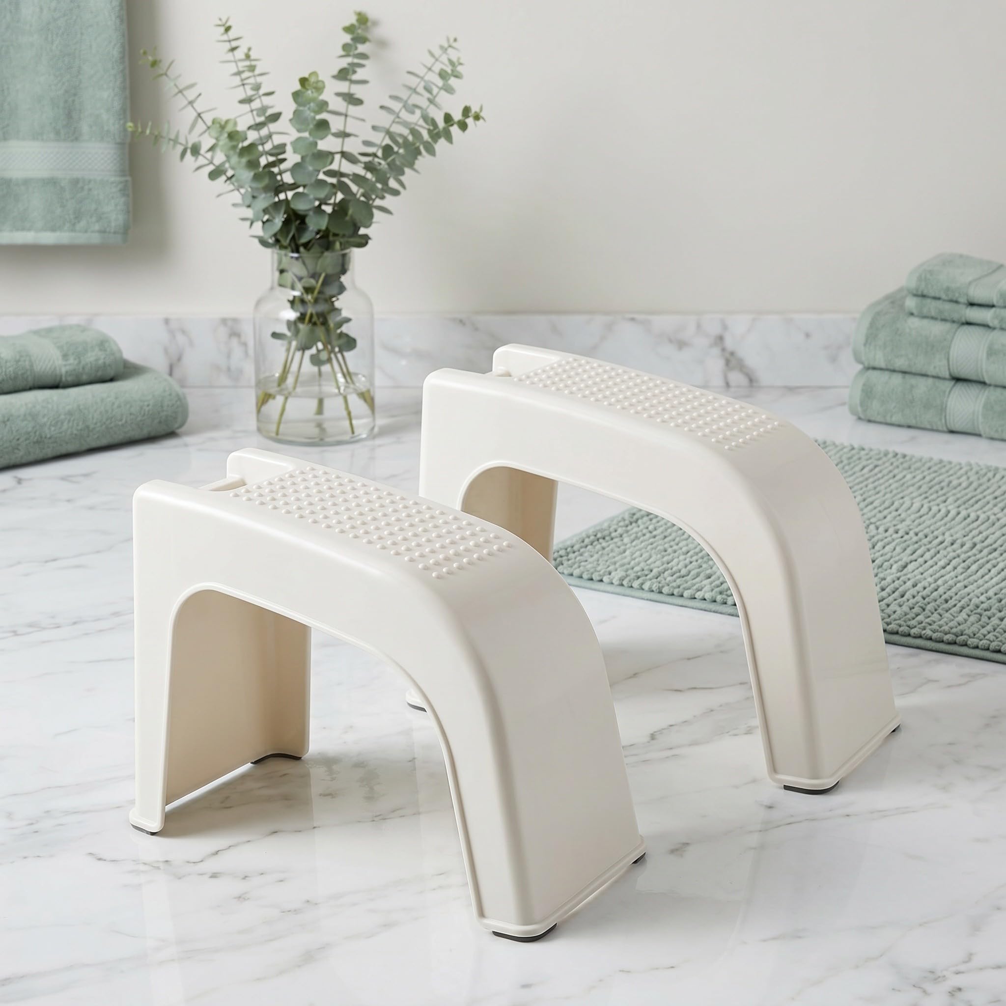 2 Pezzi Poggiapiedi per Pedicure Scatola Integrata, Beige | Plastica, Piattaforma Antiscivolo e Base Rialzata, Bordi Curvi e Angolo Compatto per Manicure
