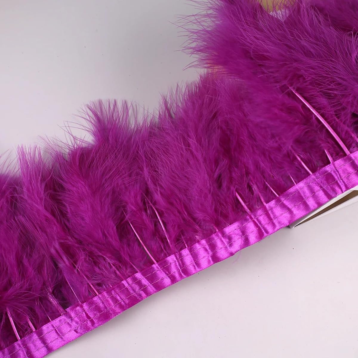 Passamaneria Decorativa soffice da 10 m, Frange di Piume di Tacchino Naturali da 12-15 cm per Costumi, bricolage Fai da Te, Accessori da Cucito, Bordeaux