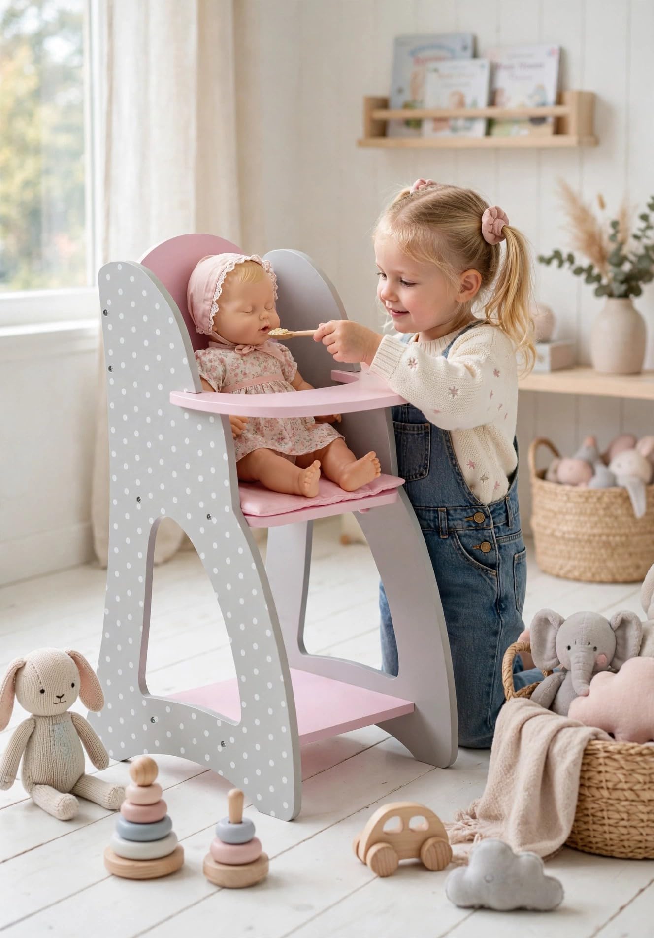 Bayer Chic 2000 - Seggiolone per bambole fino a 46 cm, seggiolone per bambole in legno, mobili per bambole, accessori per bambole, pois grigi