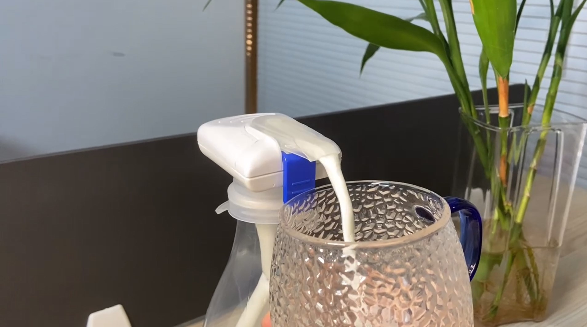 Automatic Drink Dispenser on Amazon Live