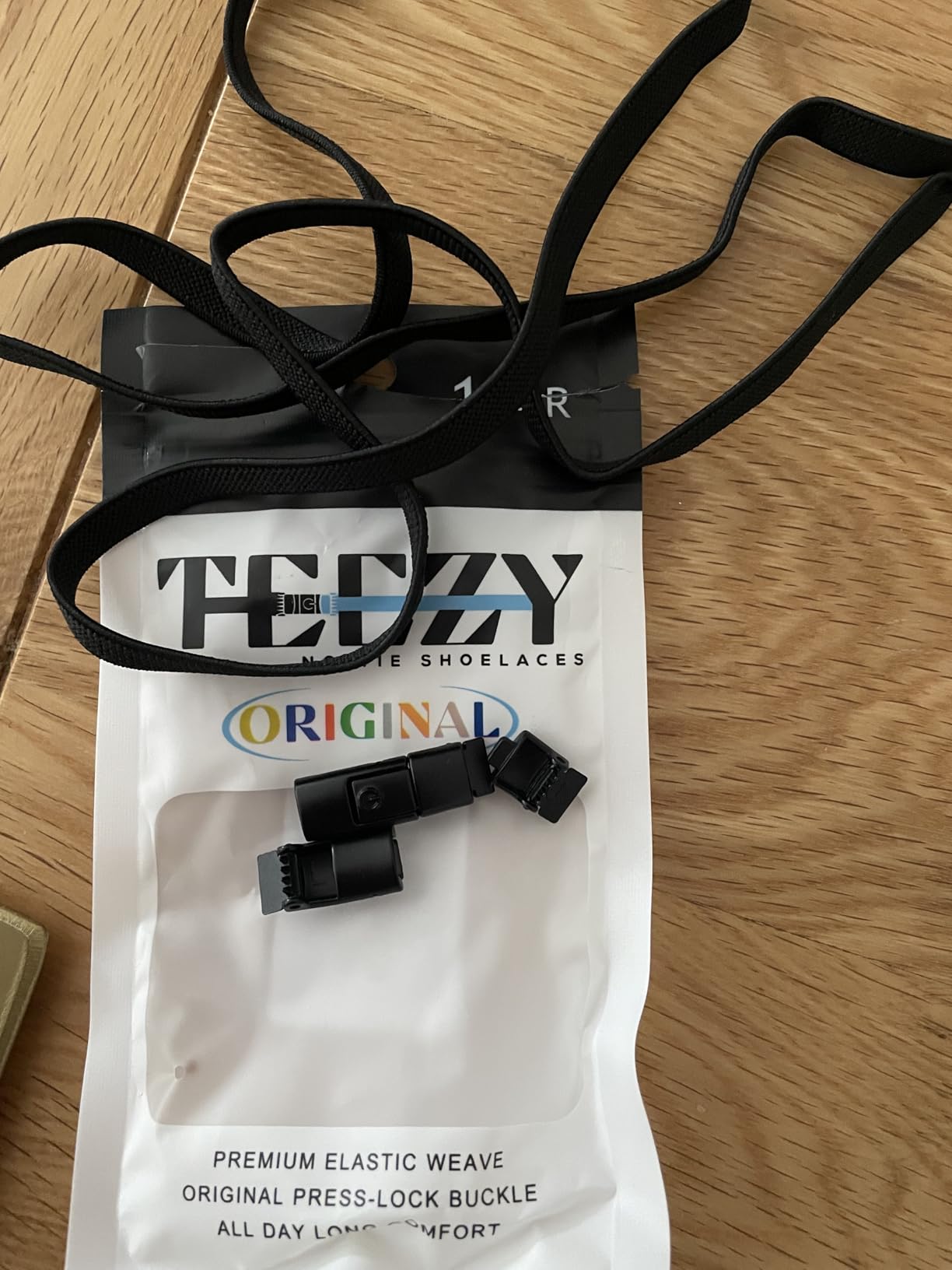 Fluorescent Green Accelerator No-Tie Shoe Laces + Snap-lock™️ – TEEZY