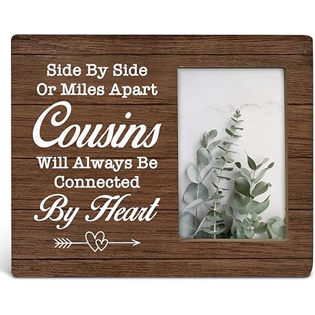TSUYAWU Cousins Picture Frame: A Thoughtful and Endearing Keepsake