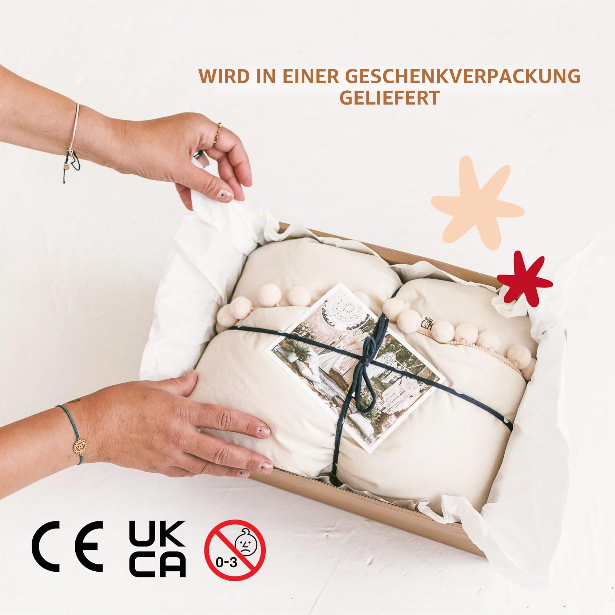 MINICAMP Baby Spielmatte für den Boden - gepolstert - runde Bodenmatte mit Bommeln für Tipi-Zelte - Spielmatte aus 100% zertifizierter Baumwolle - Teppich fürs Kinderzimmer - 115 cm Durchmesser