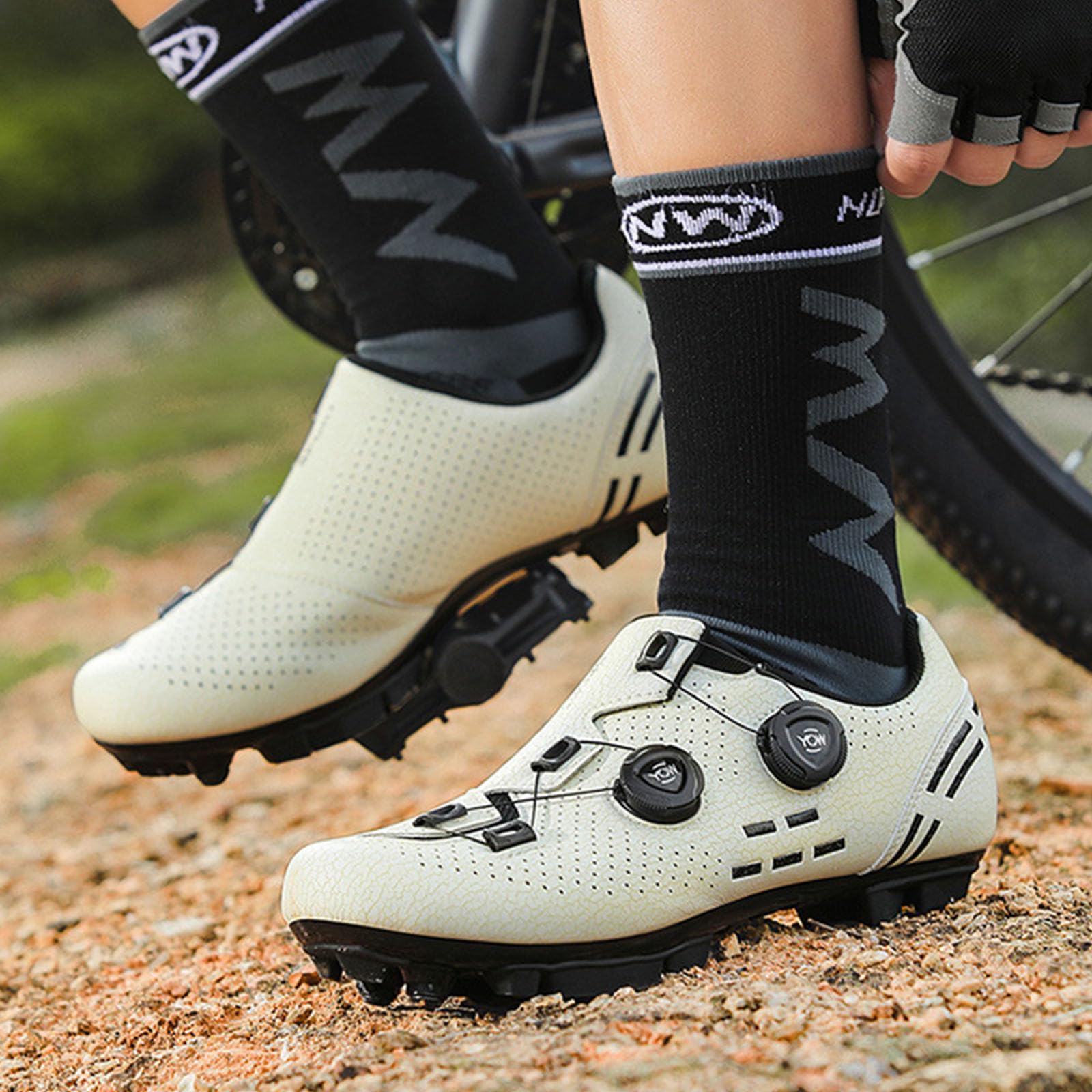 Zapatillas de Ciclismo Montaña para Hombre, Zapatos Bicicleta de Carretera Exterior MTB Compatible con SPD Pedales 2 Tornillos con Calas Respirables Antideslizantes