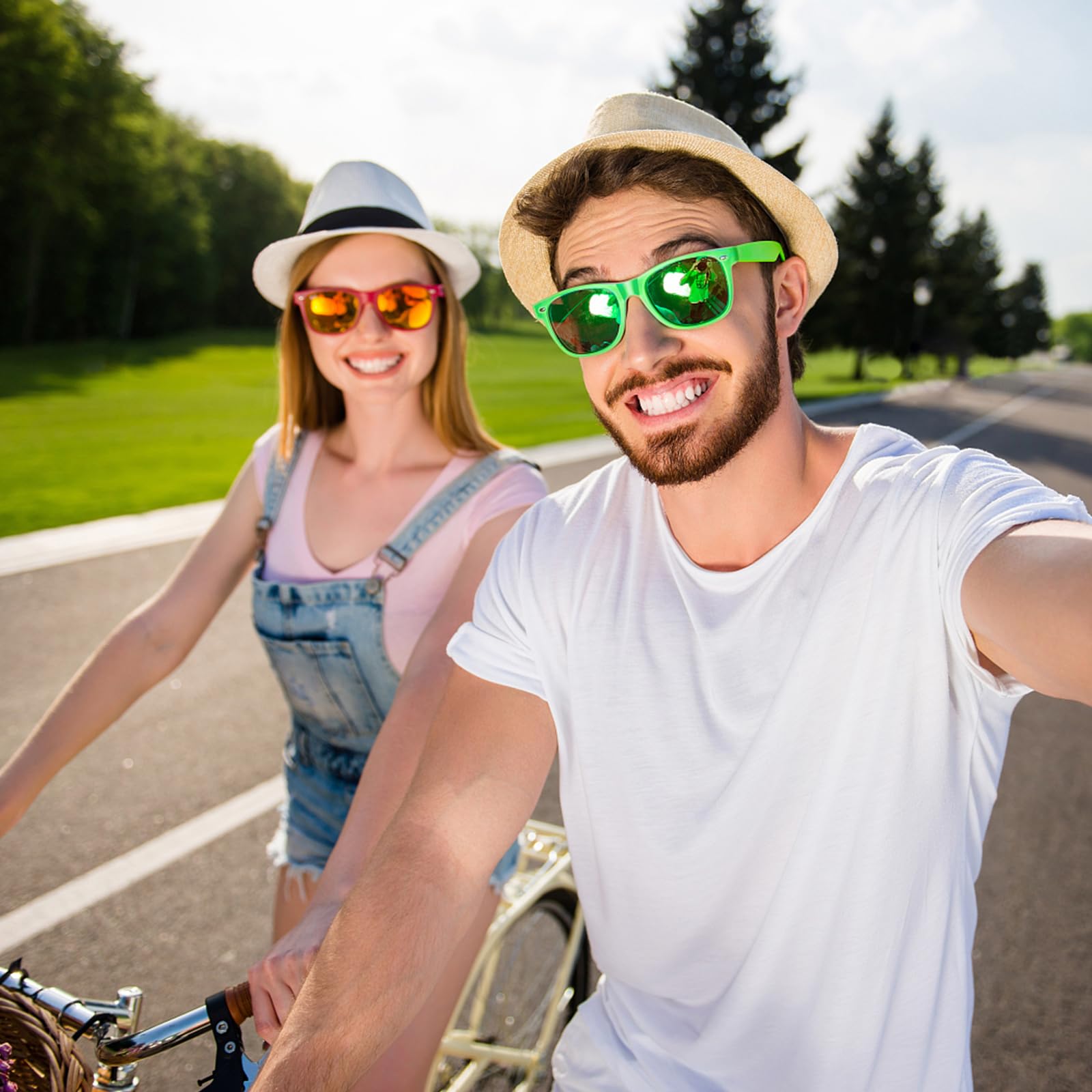 Paquete de 12 gafas de sol con espejo de neón a granel, gafas de sol baratas retro coloridas para mujeres y hombres, suministros de fiesta