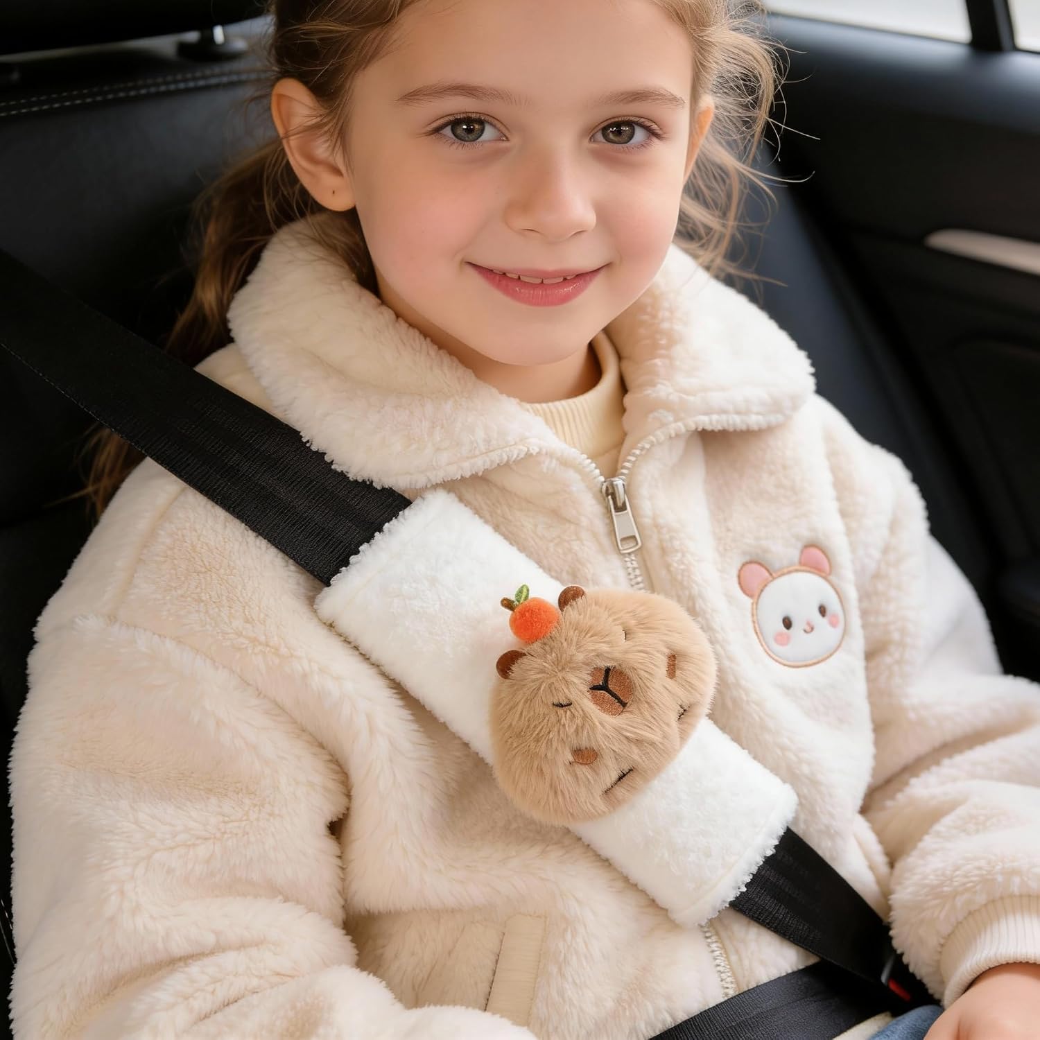 2 PCS Seat Belt Cover Pad, Cute Kawaii Animal Capybara Seatbelt Covers for Kids, Soft Seatbelt Cushion, Car Seat Strap Pads (White(A))