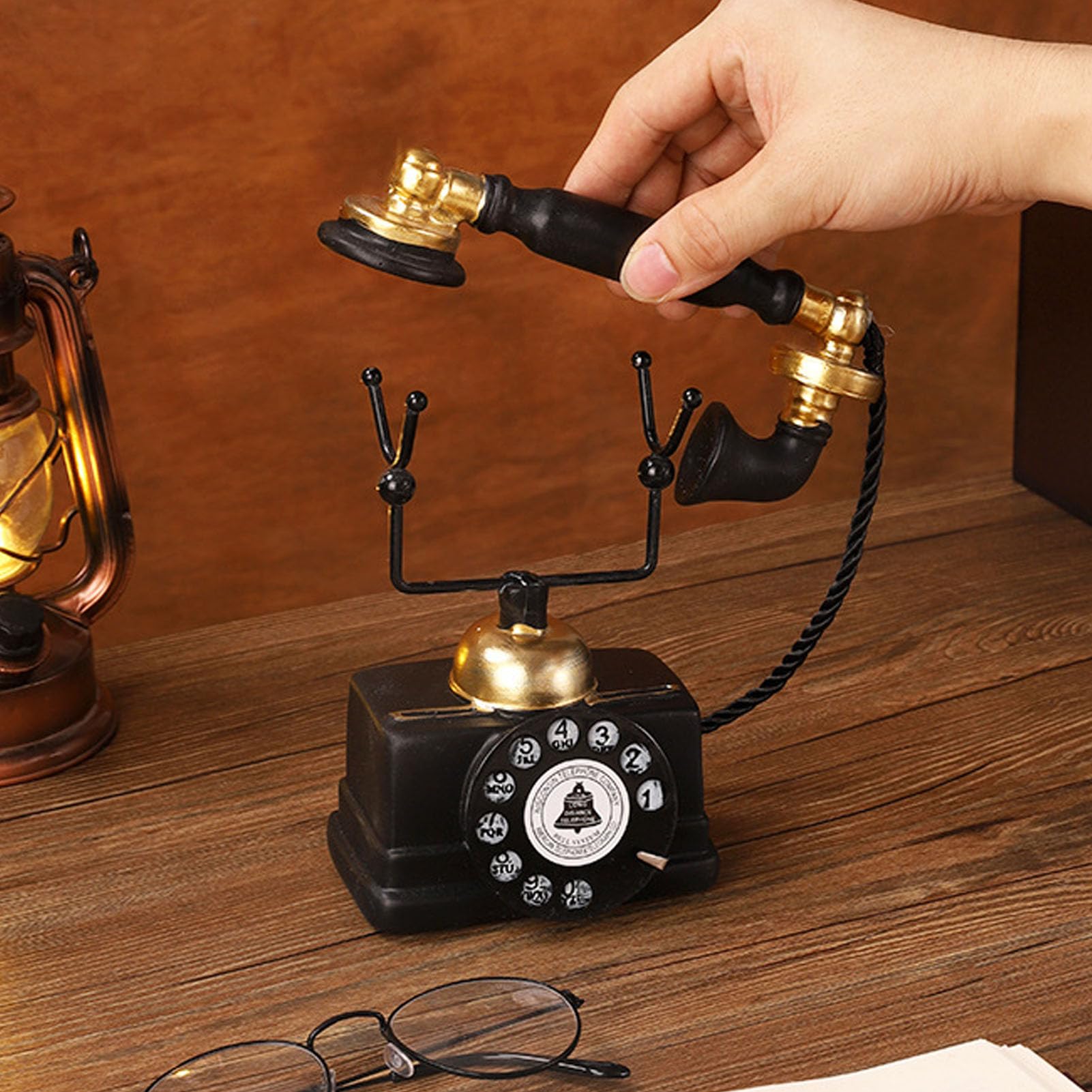 Retro Decorative Phone Model 18 x 15.5 x 9cm Vintage Telephone Statue,Resin Artist Figurine for Home Office Cafe Bar