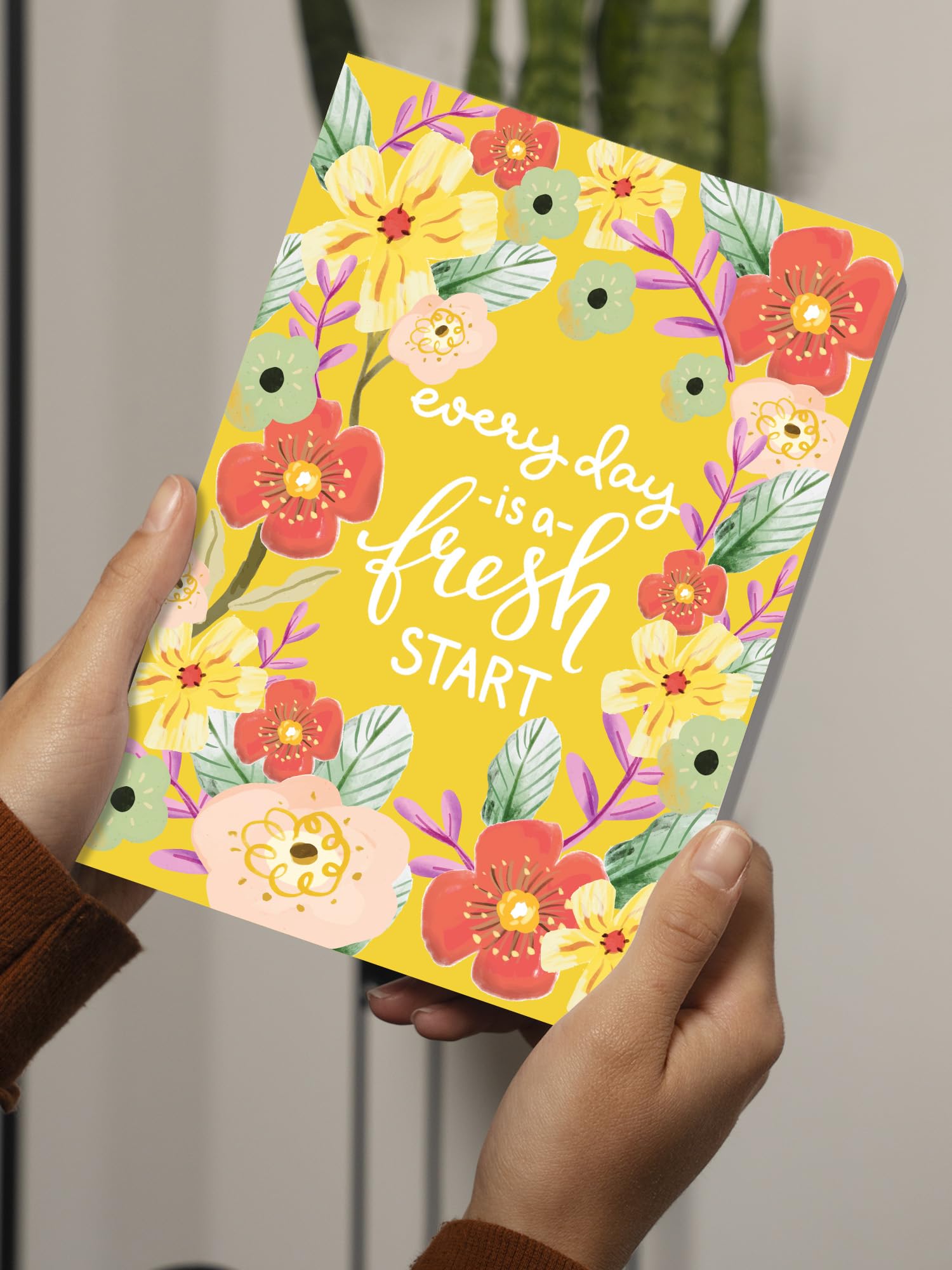 DOODLE Taccuino formato A5, 160 pagine (agenda 12 mesi + appunti), copertina morbida con carta da 80 g/m², design motivazionale, diario compatto per lavoro, studio, viaggi e regali