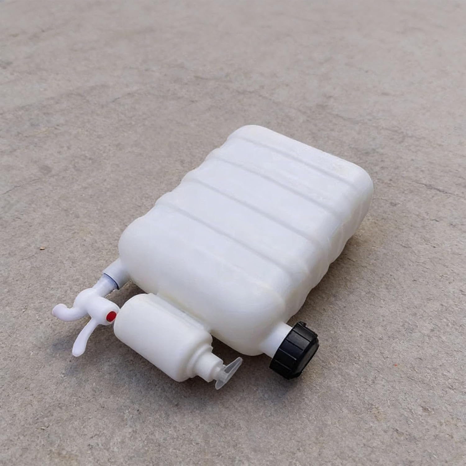 Quick Access Portable Water Tanks for Truckers Hand Washing Outdoor Sanitation Easy Mount Storage with Fauce Portable ABS Hand Washing for Long Distance Truck Driver Outdoor Hygiene Convenience Easy