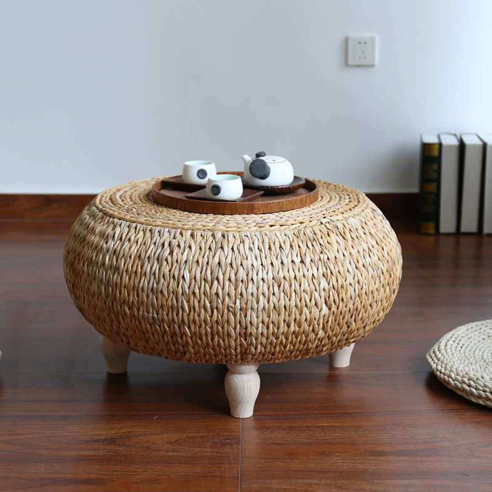 Table basse en bois massif pour balcon et petits salons cosy