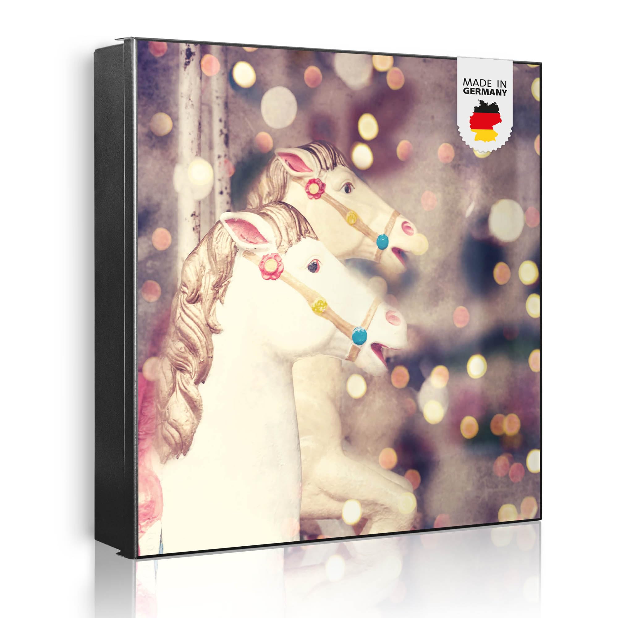 banjado Großer Schlüsselkasten Metall - Schlüsselbox 30x30cm beschreibbarer mit 32 Haken - Schlüsselkasten modern für Schlüsselaufbewahrung - Korpus Schwarz Scharnier Links - Motiv Kinderkarussell