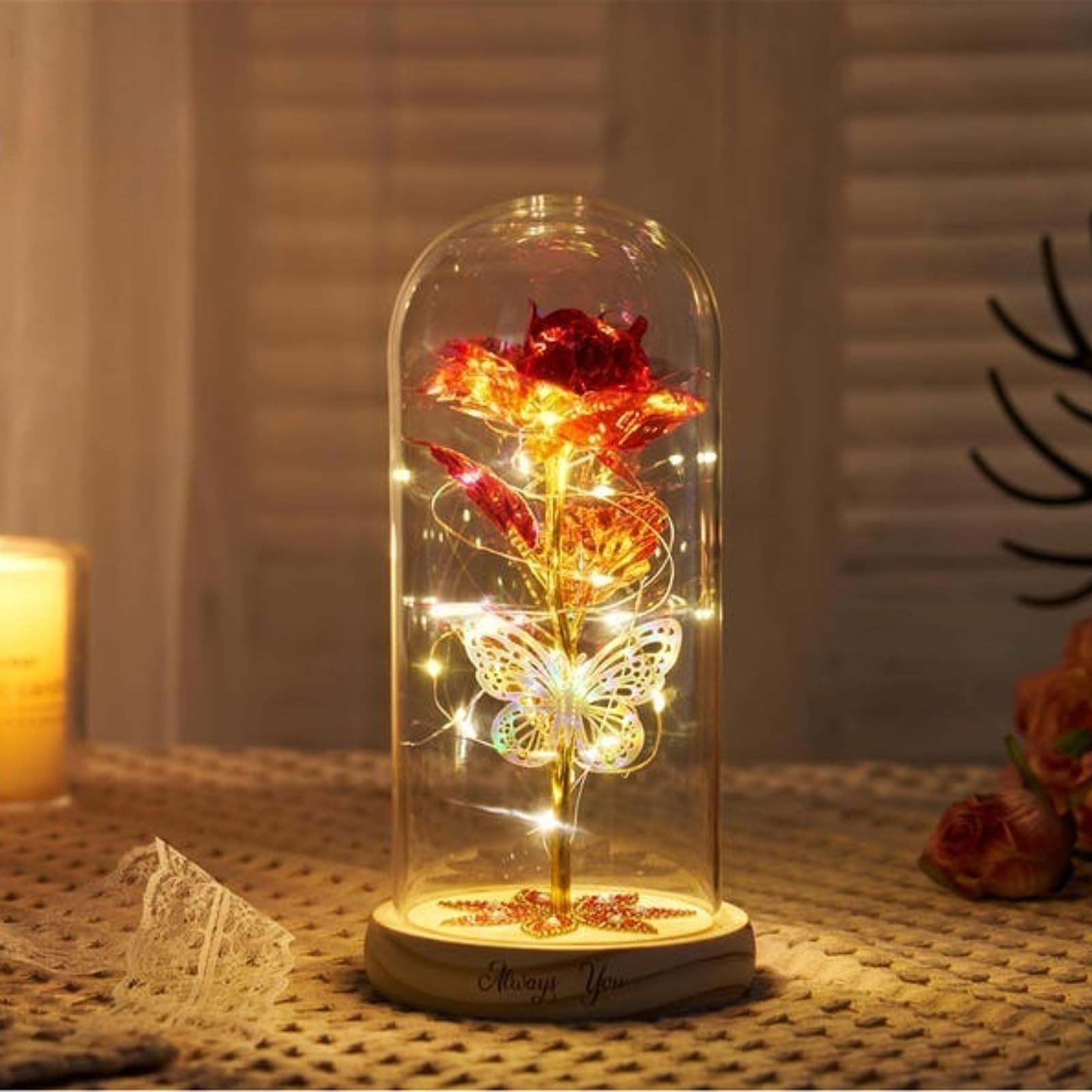 Rose éternelle gravée sous cloche pour veilleuse de chambre