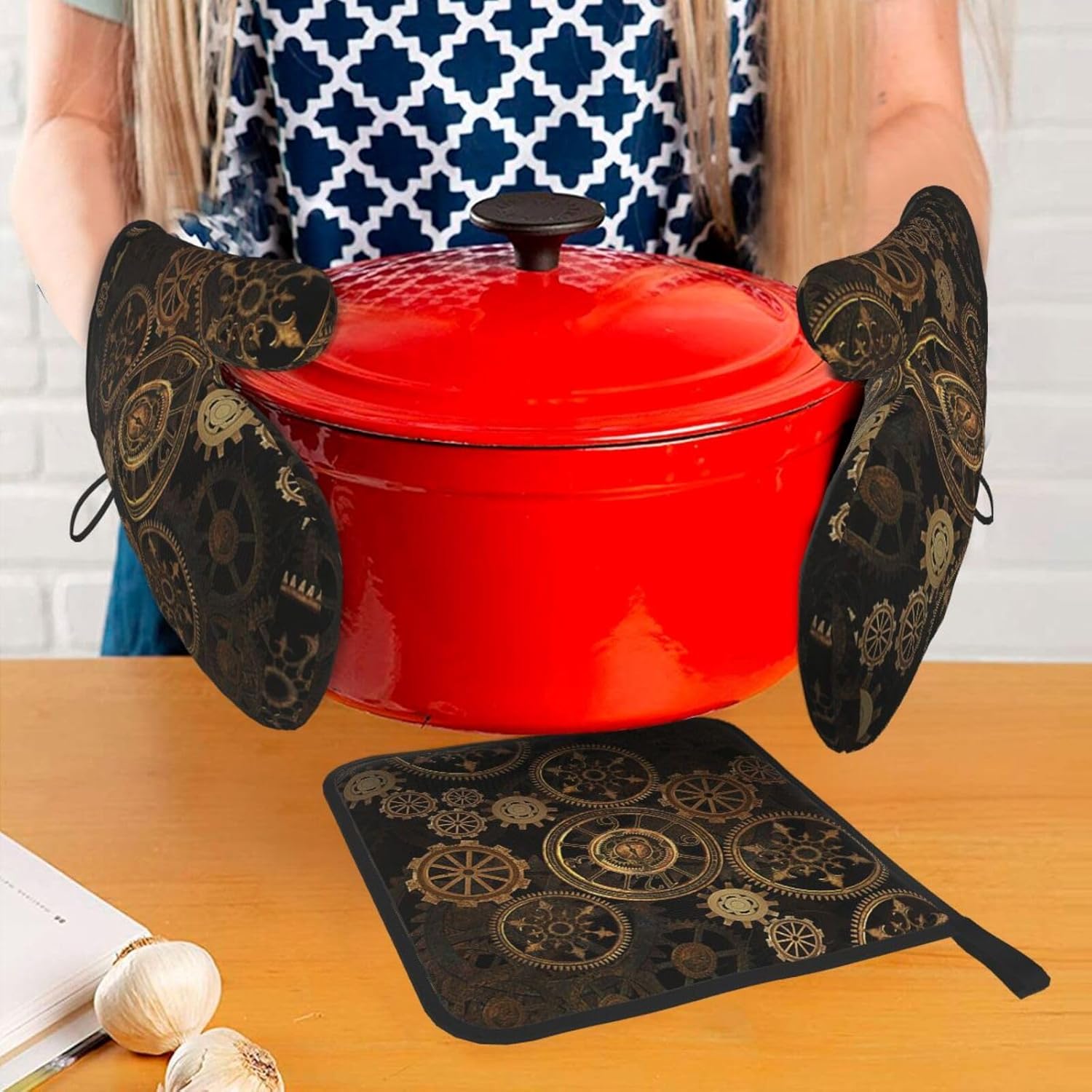 Gears Clock Bronze Century Print Oven Mitts and Potholders 3-Piece Set Microwave Gloves BBQ Baking Outdoors
