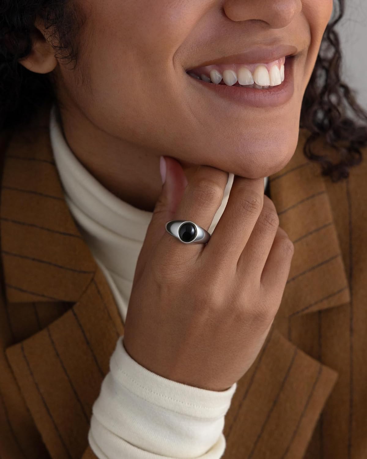 YeGieonr Mood Ring for Women, Non-Tarnish Gold Plated Stainless Steel Color Changing Ring, Dainty Stackable Pinky Rings, Emotional Sensing Jewelry Gift - Image 2