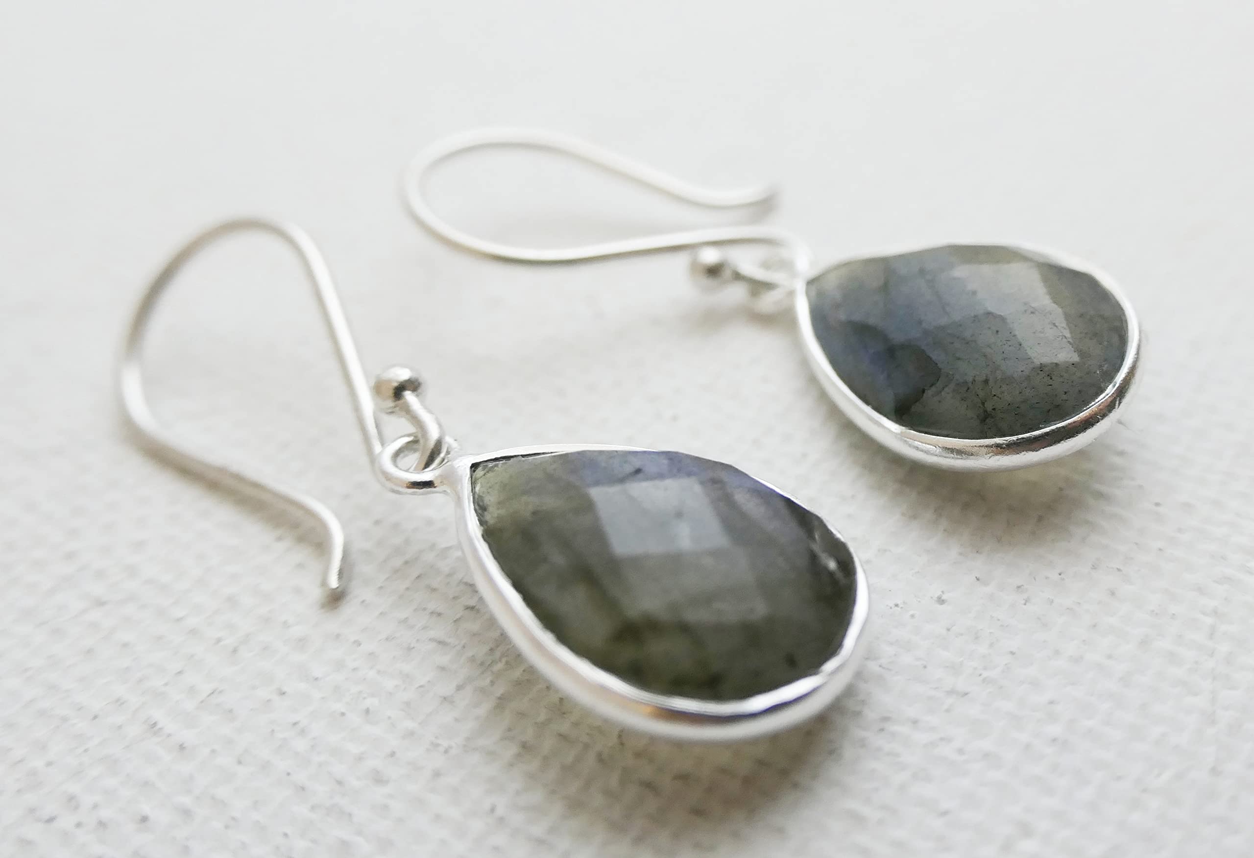 Labradorit Tropfenform Sterling Silber Ohrringe