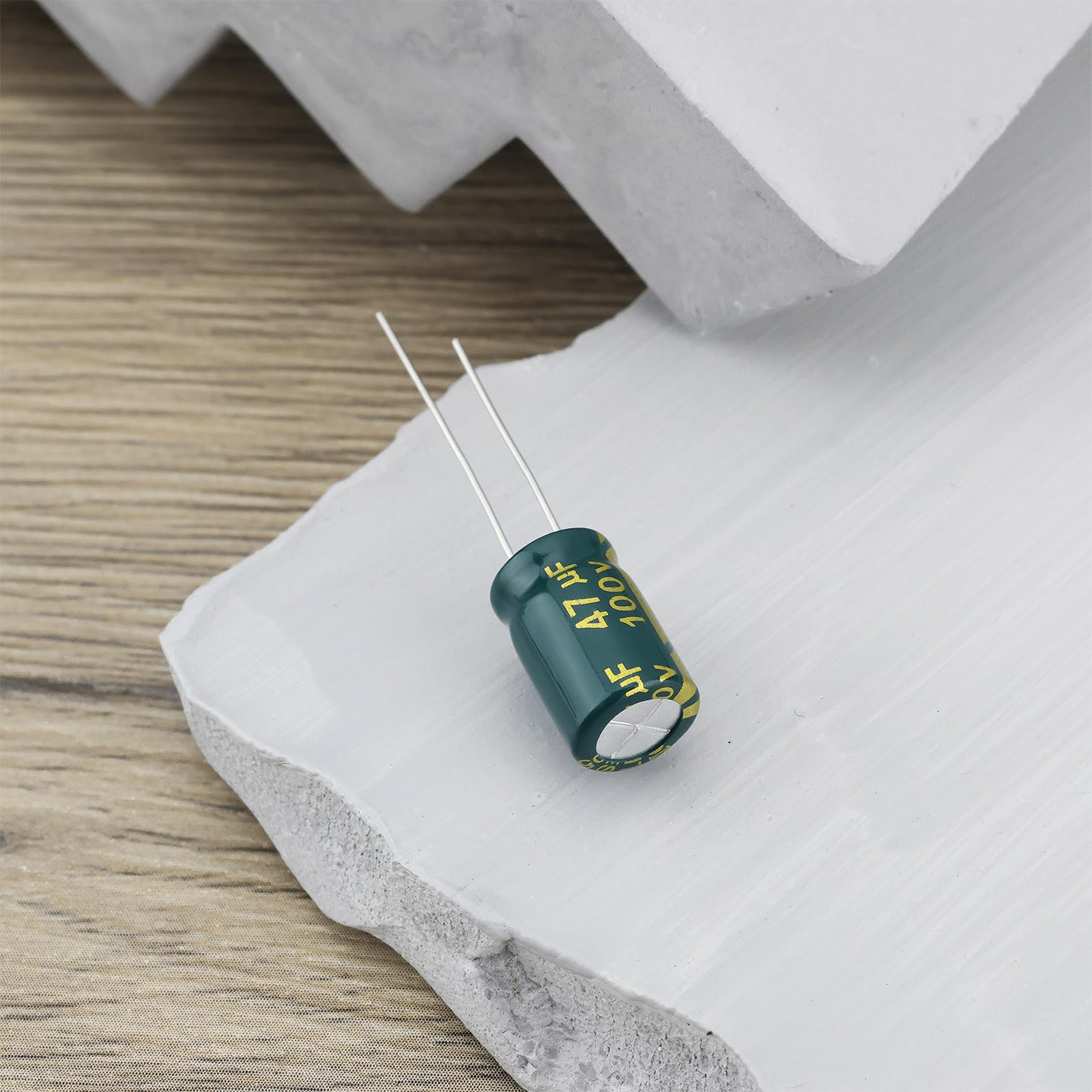 Condensateur électrolytique Haute équence En Aluminium S104