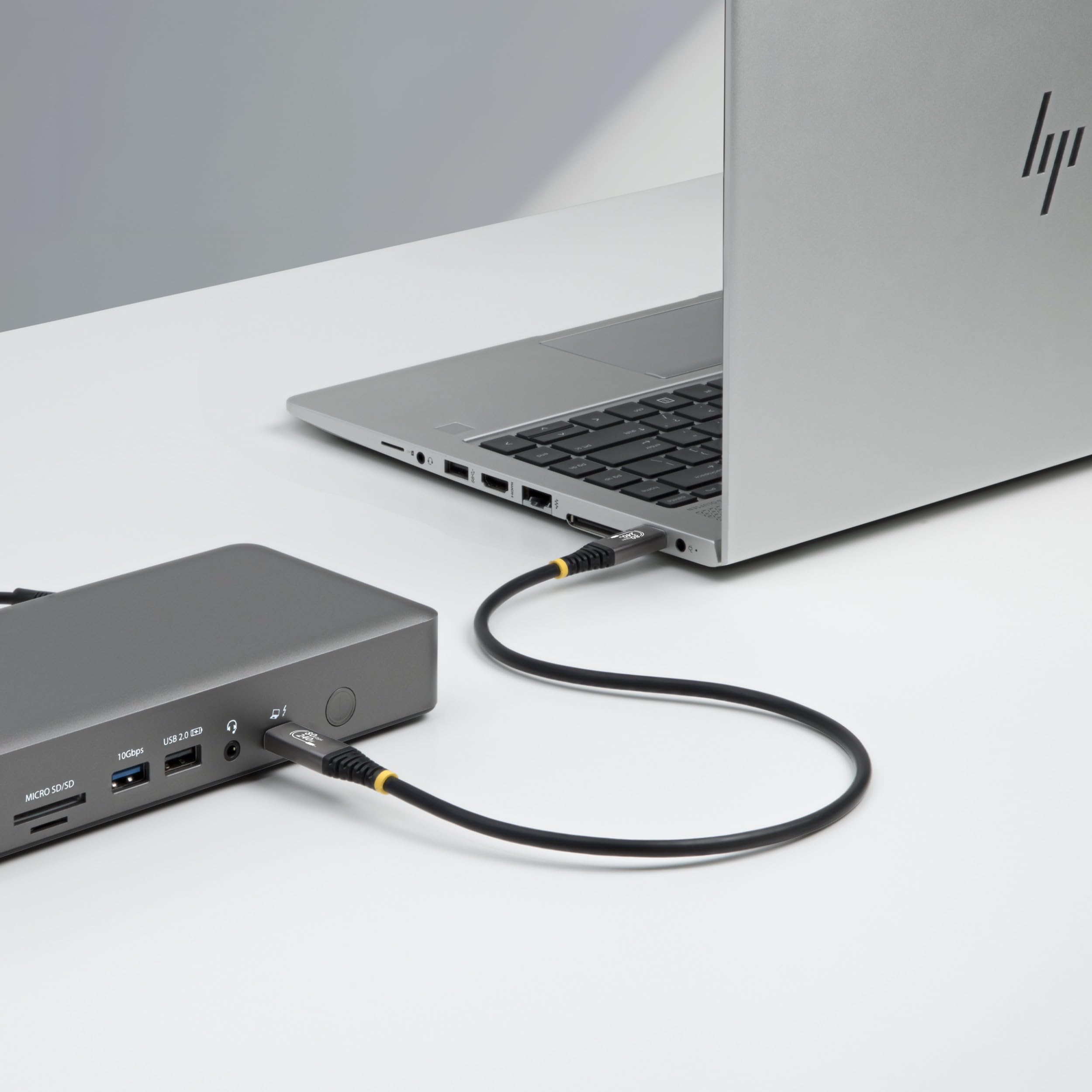 StarTech.com USB4 kabel 1,5 m, 80 Gb/s, z certyfikatem USB-IF, 240 W PD, 8K 120 Hz / 4K 240 Hz, DP2.1, kompatybilny z Thunderbolt 4